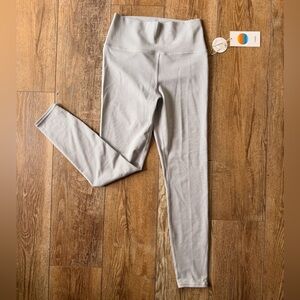 Vuori LUX Rib Studio Legging NWT